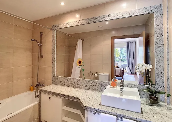 Aidan By Lovelystay Lägenhet *